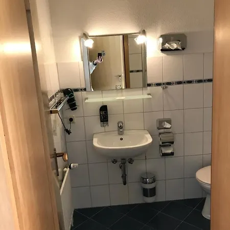 Hennies Hannover Otel Sehnde