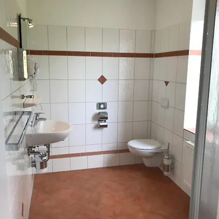 Hennies Hannover 3* Sehnde